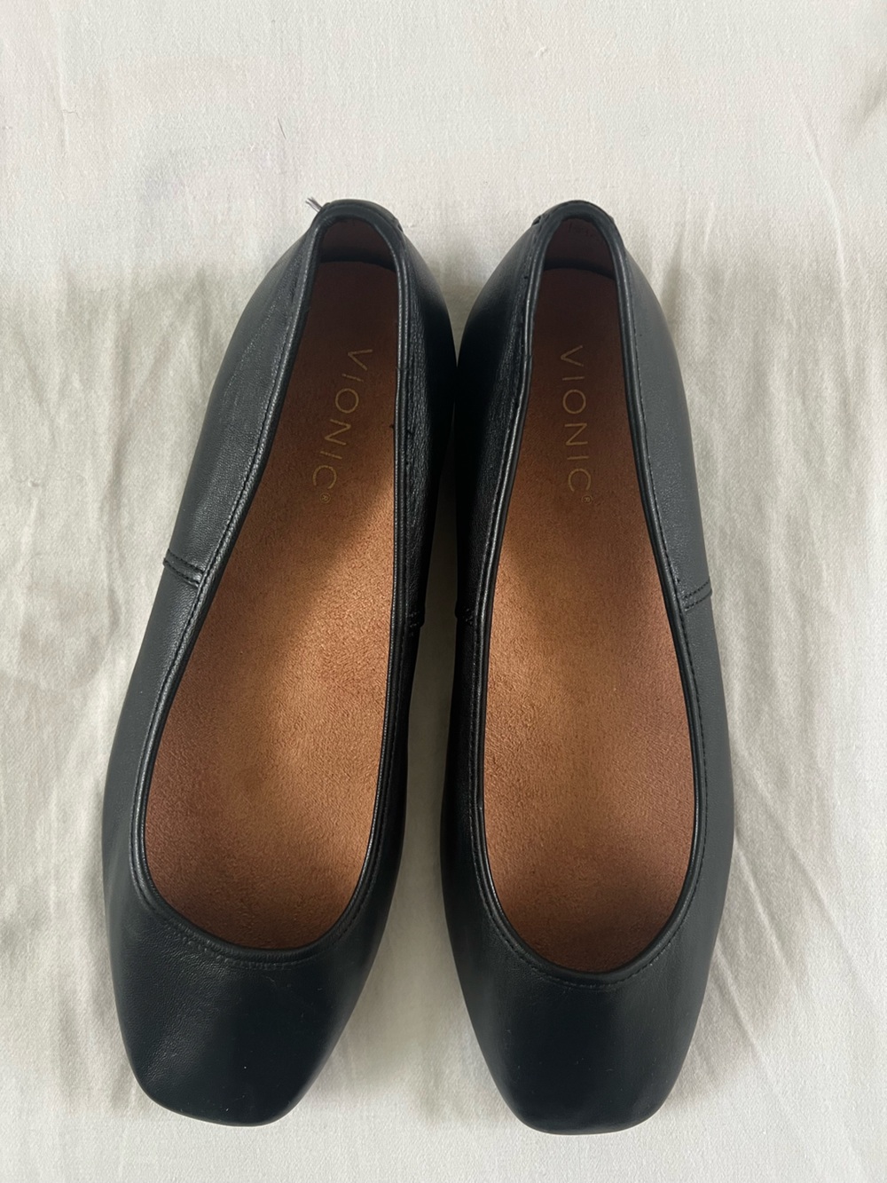 Vionic flats
